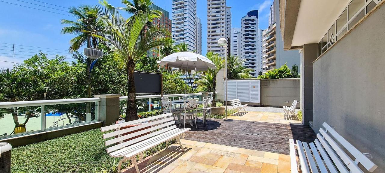 Apto Com Garagem E Lavanderia Em Frente A Praia Guaruja Ngoại thất bức ảnh